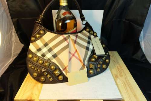 NEW Burberry Astuds MD Alverton medium Hobo Best Deal in USA
